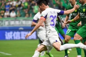 九游娱乐-今夜欧冠焦点战；北京国安复出首秀；球迷炸锅；更衣室氛围转暖(北京国安主场氛围)