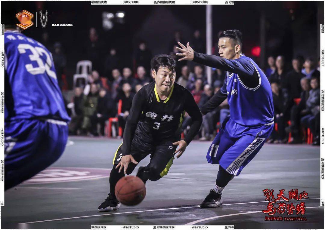 排球赛场再起风云:关中鲨队队惊险晋级庐州独角兽队,赛场气氛火爆防守强度拉满  排球赛场再起风云:关中鲨队队惊险晋级庐州独角兽队,赛场气氛火爆防守强度拉满