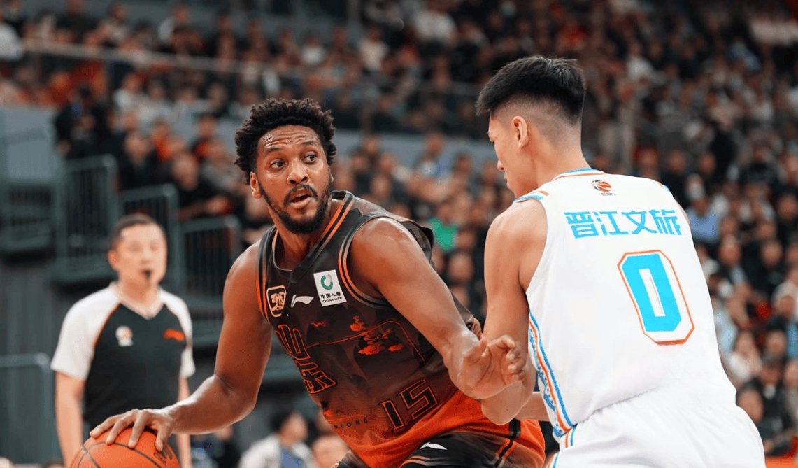 蒂姆巅峰对决，巴特勒与50激战拜仁分钟，关键助攻胜负难料！的简单介绍